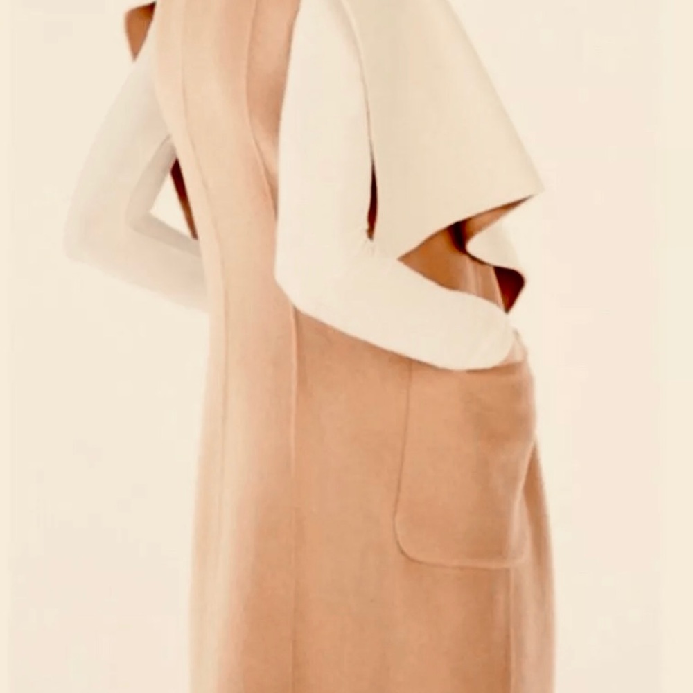 BCBG Max Azaria Reversible Long Wool Vest/Coat - Picture 2 of 6